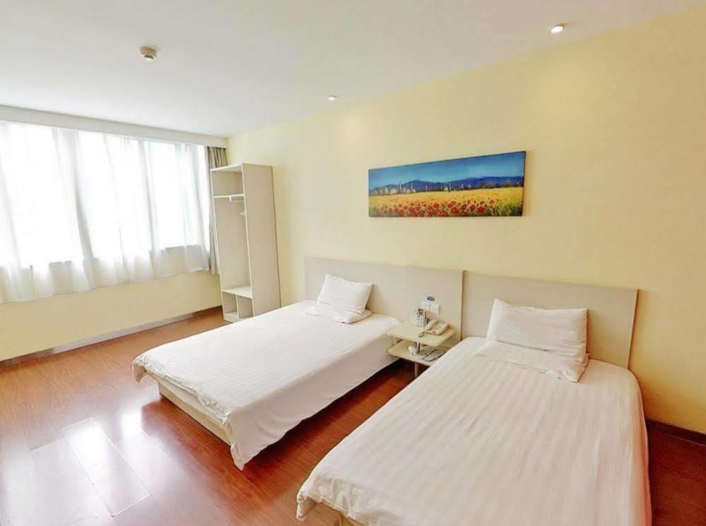 Hanting Hotel Shanghai Hongkou Football Stadium Exteriér fotografie